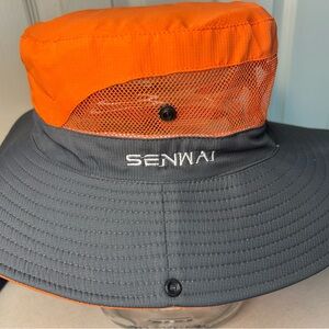 Senwei Wide-Brim Sun Hat Breathable Mesh Crown Adjustable Chin Strap Beach Boat